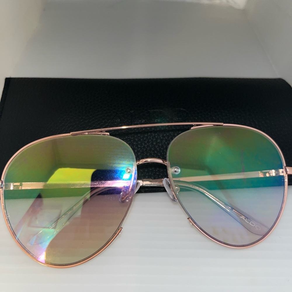 Aldo aviator sunglasses